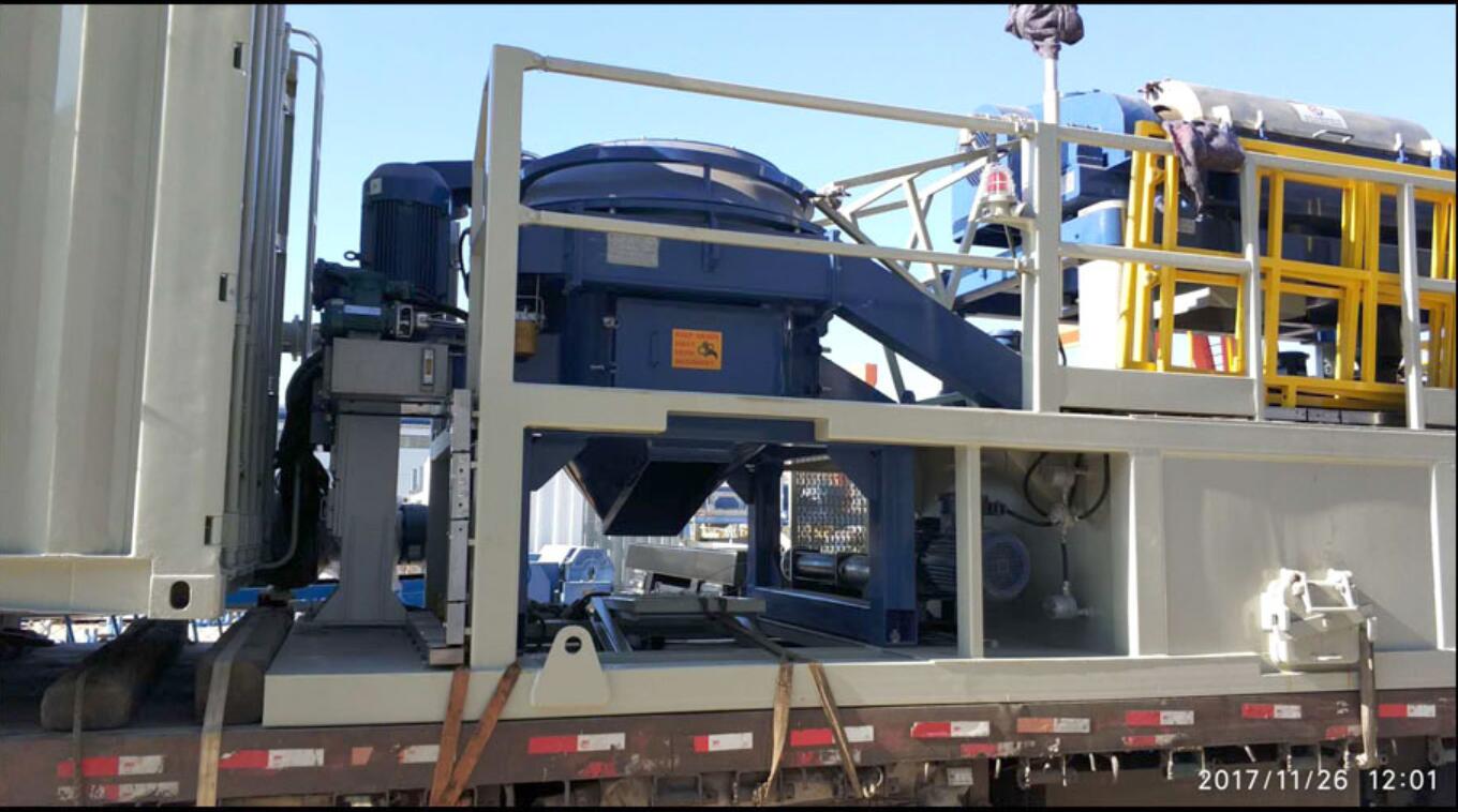 Cuttings Dryer System 5/6 Cuttings Dryer System Delivered for Shale Gas Drilling(图1)